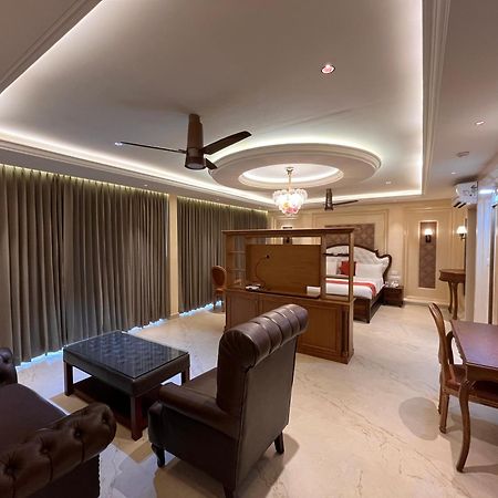 British County Resorts Anachal Extérieur photo