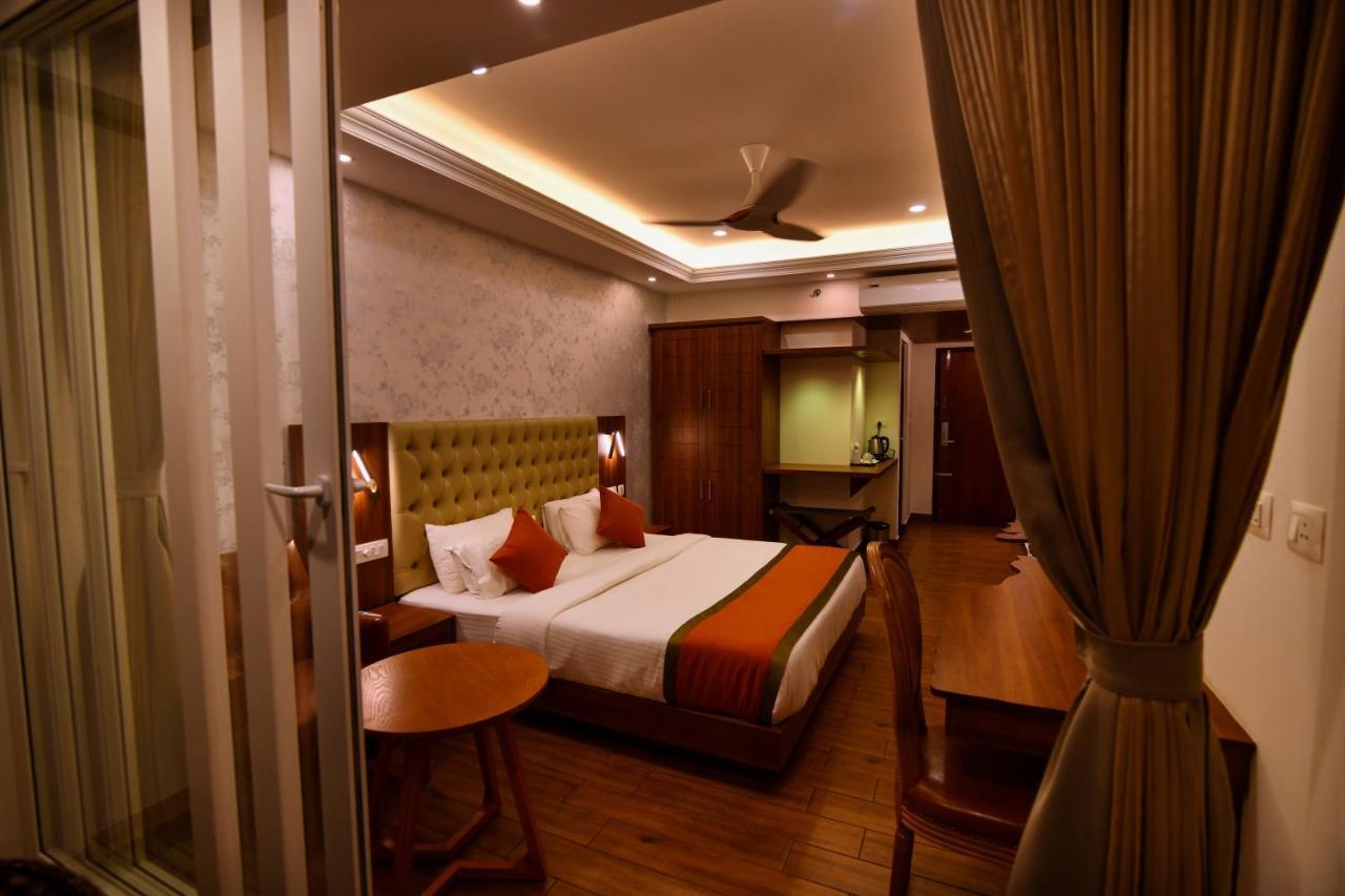 British County Resorts Anachal Extérieur photo