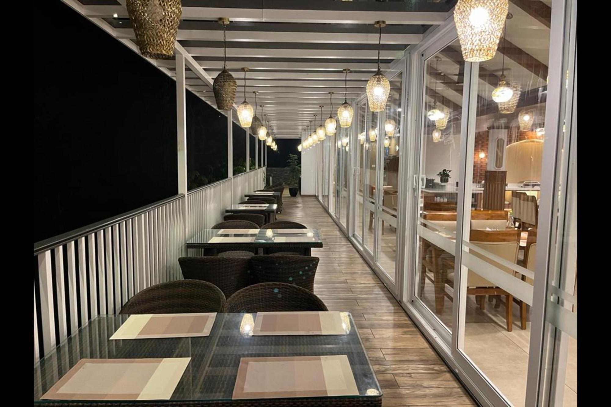 British County Resorts Anachal Extérieur photo
